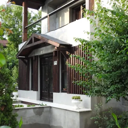 Hera Guest house 4*