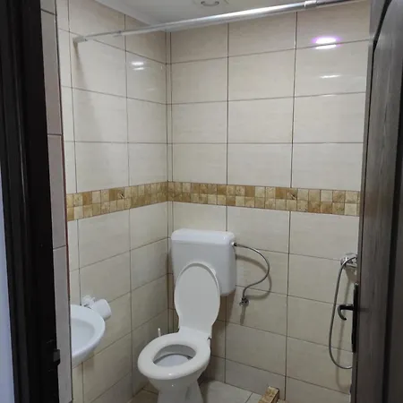 בית הארחה Hera